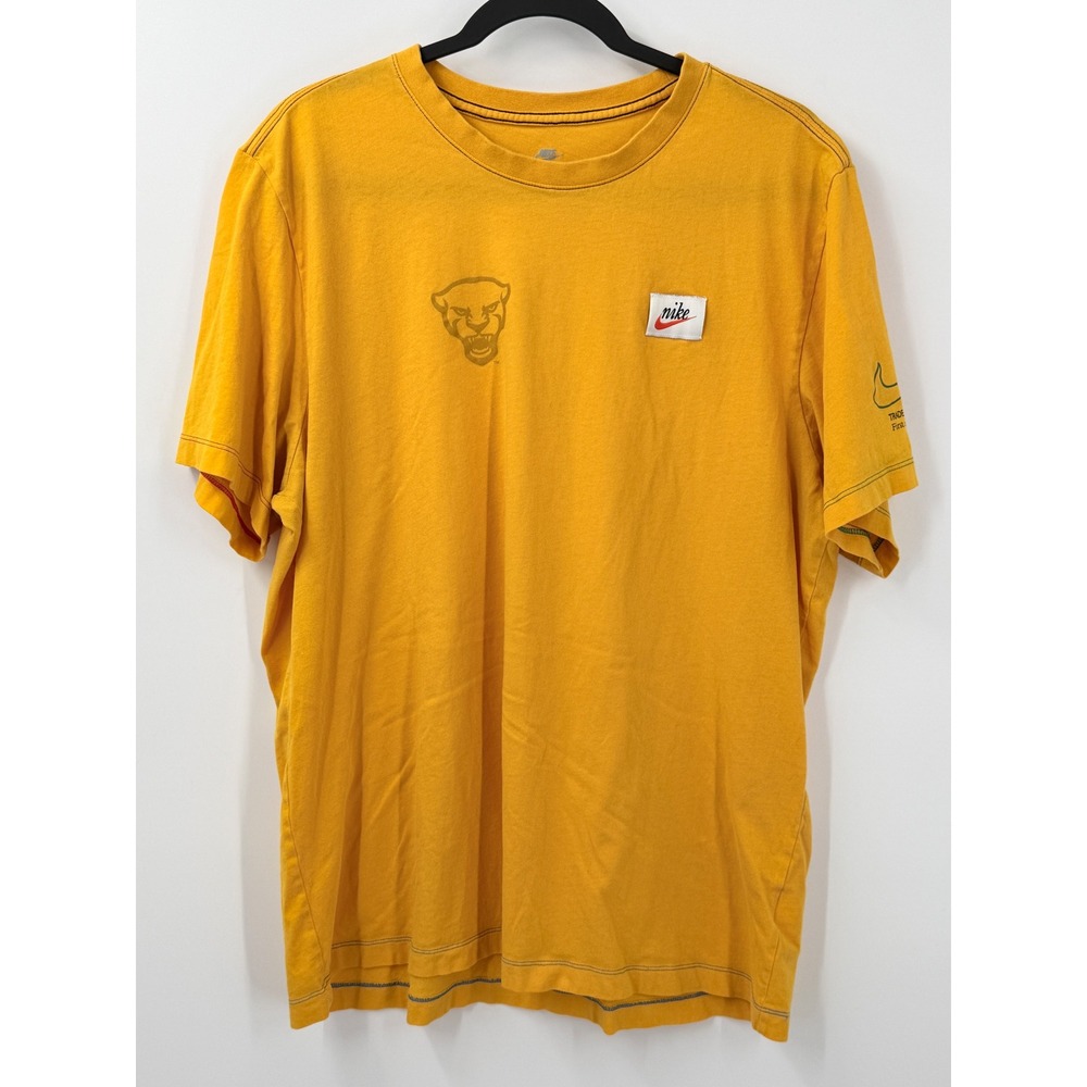 Nike Sportswear Heritage T Shirt Mens XL University Gold Retro Swoosh DJ1393-739